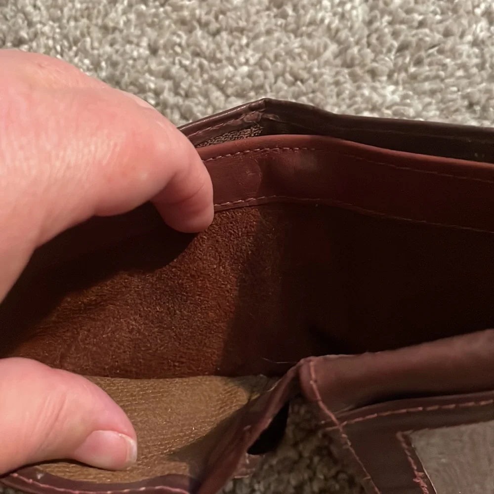 New brown leather wallet with cc slots